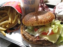 カリフォルニアバーガー♪ カリフォルニアバーガー♪