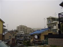 夕方、午前10時 夕方、午前10時