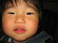 子守・・・・。 子守・・・・。