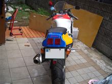 VFR400R インナーカウル交換 VFR400R インナーカウル交換