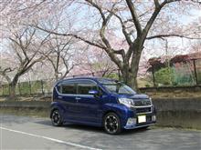 昨日は愛車と桜の写真を撮りに、そしてダイハツに、、、。 昨日は愛車と桜の写真を撮りに、そしてダイハツに、、、。