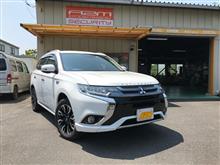 アウトランダーPHEV ノイズガード・ヒートプロテクター完成 アウトランダーPHEV ノイズガード・ヒートプロテクター完成