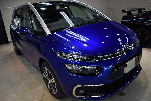 「家族で楽しめる空飛ぶ絨毯」グランドC4 PICASSO BlueHDiのガラスコーティング【リボ