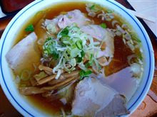 築地井上 築地場外の人気のあっさりラーメン屋さん