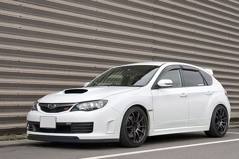 インプレッサ Wrx Sti スバル White 7 5rの愛車 みんカラ