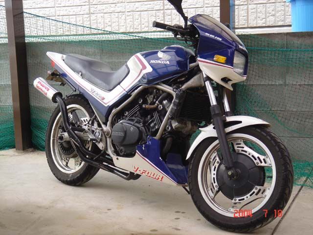 「 ミネ 」さんのVF400F