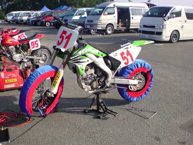 たま(TRH221K)さんのKX250F