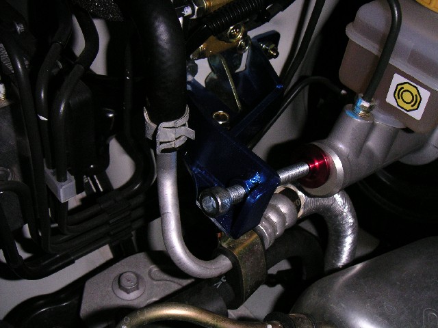 クスコ マスターシリンダーストッパー取り付け(BP5,DIY)(スバル レガシィツーリングワゴン・BP)by のりちゃー - みんカラ クスコ マスターシリンダーストッパー取り付け(BP5,DIY)(スバル レガシィツーリングワゴン・BP)by のりちゃー - みんカラ