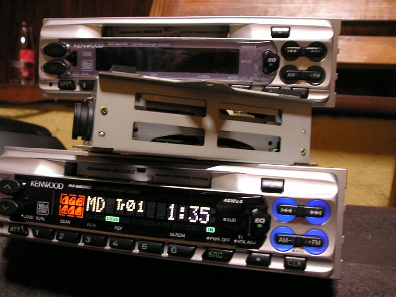 ジャンクのMDデッキ修理 (異機種ニコイチ)（日産 マーチ・K11