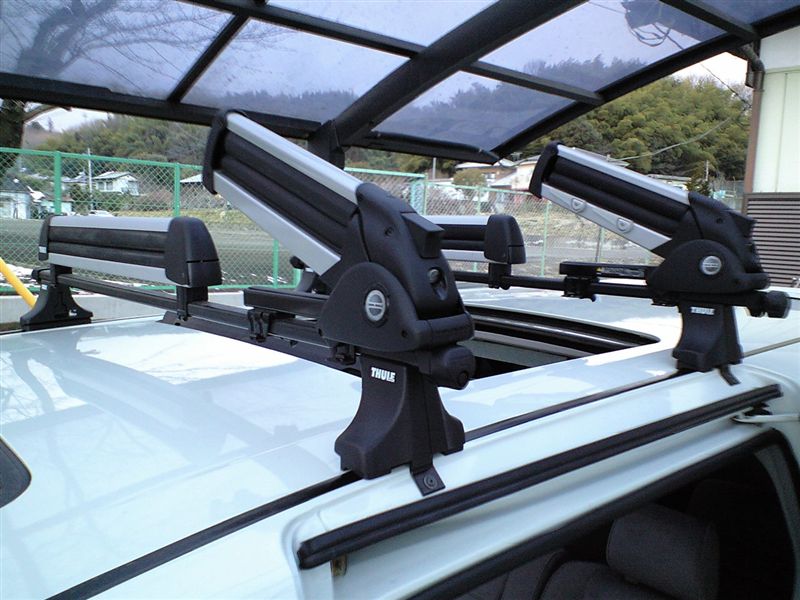 スーリー THULE アルファード 10系 キャリア