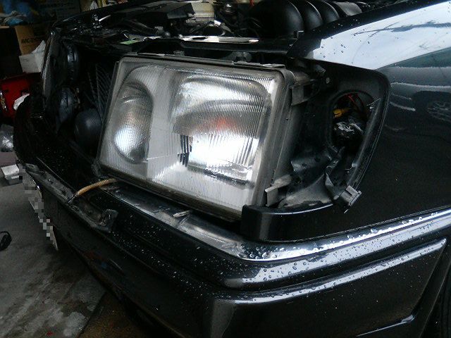 ヘッドライトワイパーモーター交換(157,789km)（メルセデス