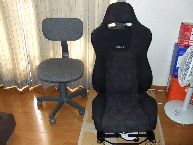 レカロチェアを作った トヨタ ヴィッツ By 軽業師 みんカラ レカロチェアを作った トヨタ ヴィッツ By 軽業師 みんカラ