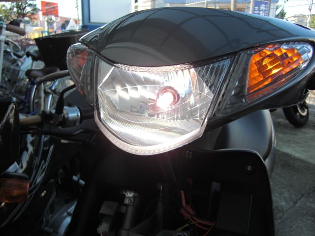 アドレスV50Gヘッドライトバルブ交換（スズキ アドレスV50