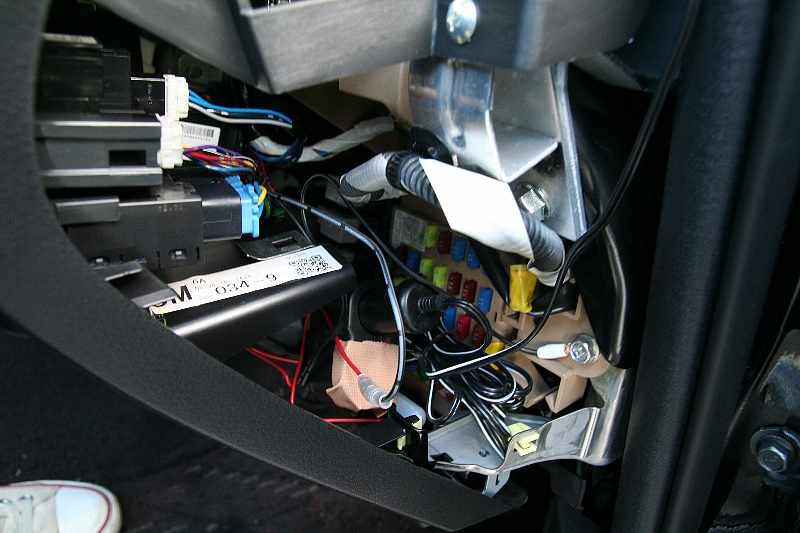 旧車両からの外したETC2.0とユピテルのレーダー探知機の設置