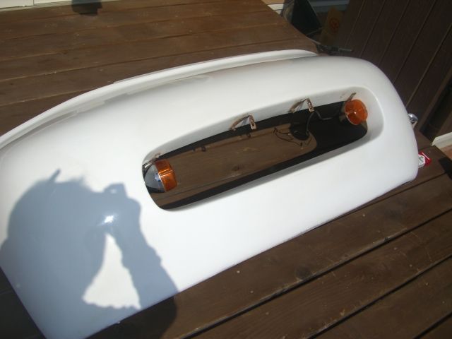 塗装～♪<br />
<br />
白は塗装しやすい(^O^)／