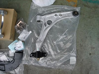 三菱純正 CJ4AミラージュRS後期型用ナックル のパーツ