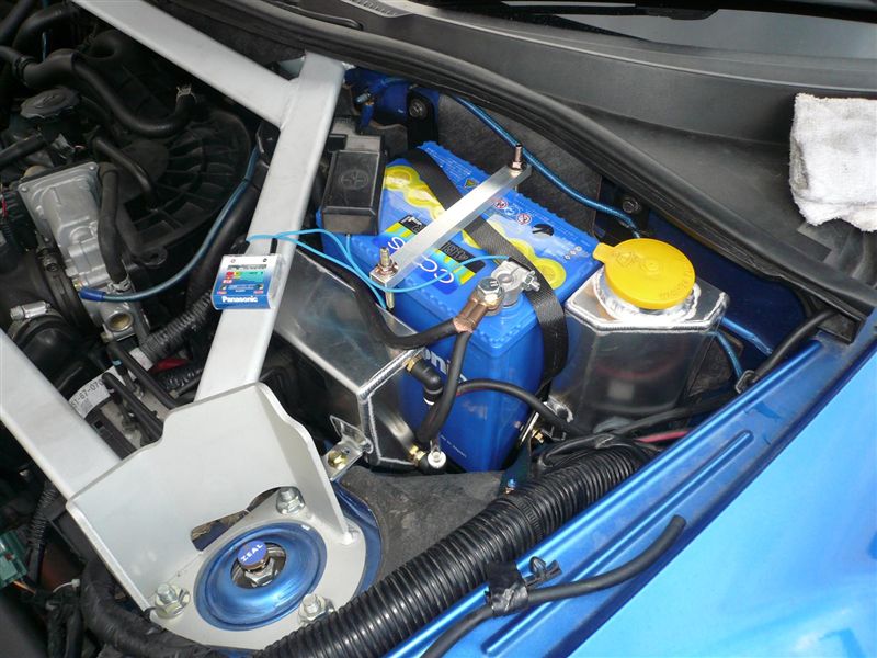 RE雨宮バッテリー移設キット(RX-8用) RE雨宮 RX-8バッテリー移設キット M/C前後期対応 エンジン