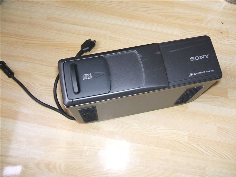 Sony CDX-434RF Mobile Compact 10 Disc CD Changer - NEW (NOS