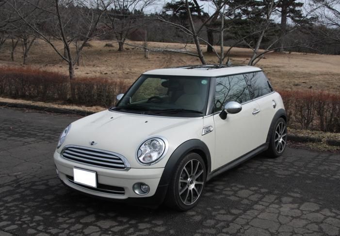 BMW MINI R56用 社外品 クロームミラーカバー のパーツレビュー
