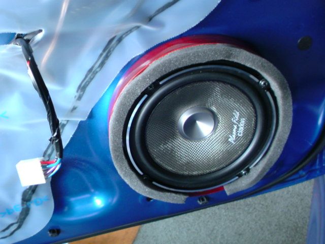 Clarion SRT1754S. 200W. 17cm. 2本
