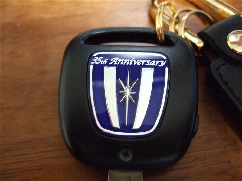トヨタ(純正) 35th Anniversary トランスミッタキーカバー のパーツレビュー | マークIIブリット(アッシュ) | みんカラ トヨタ(純正) 35th Anniversary トランスミッタキーカバー のパーツレビュー | マークIIブリット(アッシュ) | みんカラ