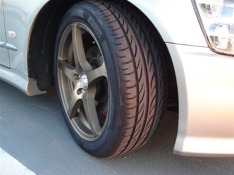 ピレリ P-ZERO NERO 215/50R18 のパーツレビュー ピレリ P-ZERO NERO 215/50R18 のパーツレビュー
