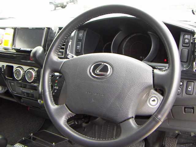 TOYOTA純正 フロントフロアマット・ヘッダマット・エンジン