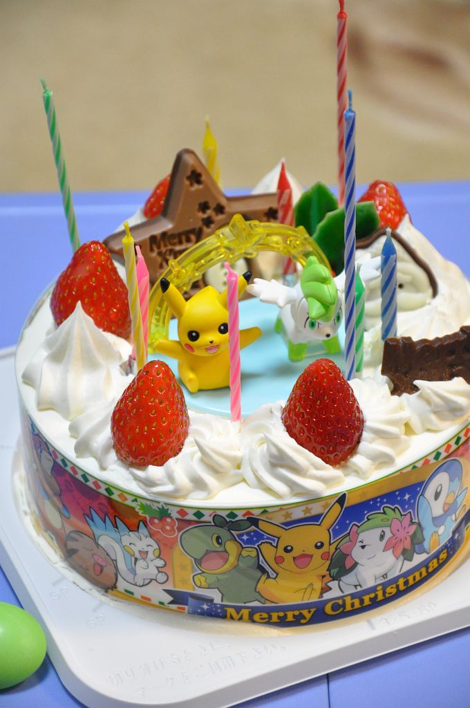 julaのフォトギャラリー「ポケモンキャラデコクリスマスケーキ