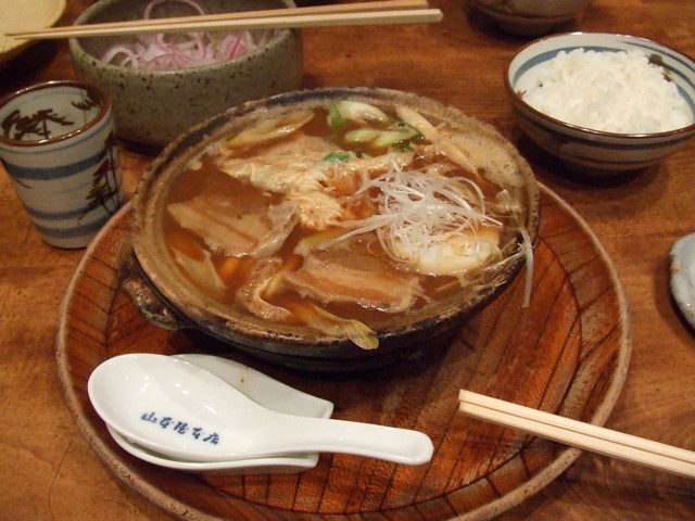 みそ煮込みうどん