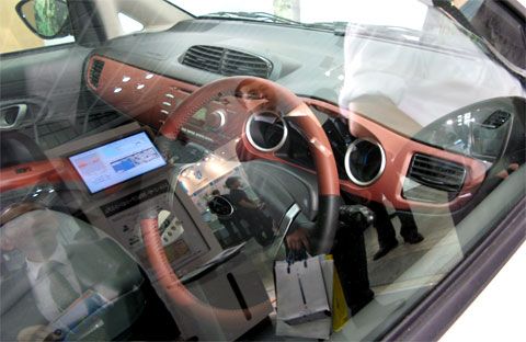 スバル R1e内装