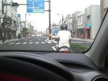 チョロチョロ動くな！
