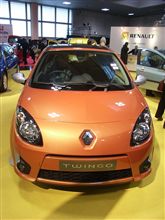 トゥインゴ２情報