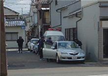 殺人事件が発生か？しろ靴下さんたいへんです