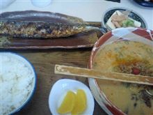 坦々麺のランチセット