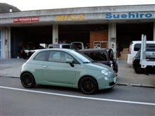 と言う事で？　FIAT500今日から初のドック入り