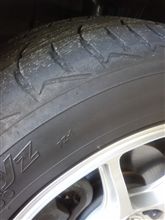 タイヤやばい？