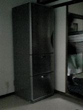 空飛ぶ冷蔵庫？