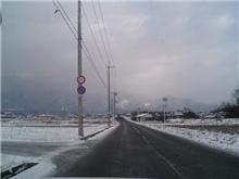 おはようございます。まだ降るの・・・(-_-;)
