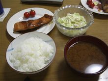 鮭の照り焼きとｻｻﾐのコールスローサラダ♪