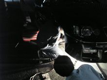 道路で。