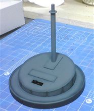 グラブロ製作中！ベース塗装しました。