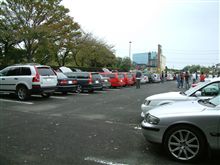 只今帰って参りました。