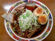濃いのはラーメンだけじゃない…