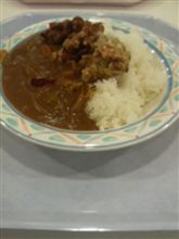 今日の昼食カレー