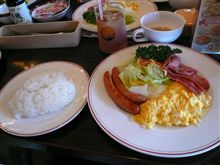 １日の始まりは…