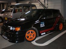 友達の車です