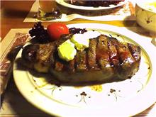 600g のステーキが約1,000円ちょっと。 