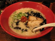 食べてませんよ♪(*^^)v　赤丸新味なんて。。。