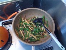 さぁ～て、晩飯