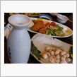関内で一杯。